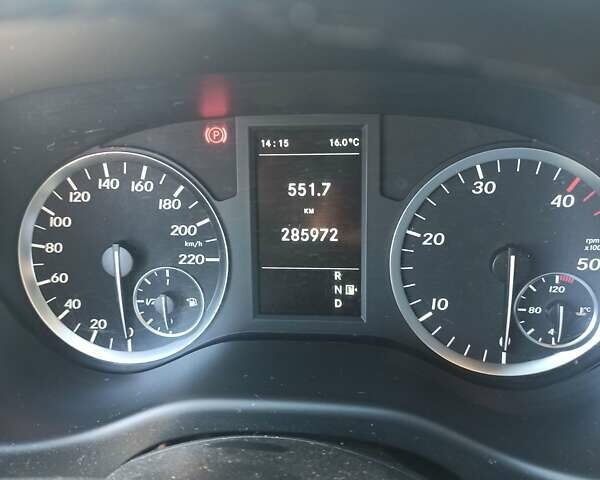 Жовтий Мерседес Віто, об'ємом двигуна 2.14 л та пробігом 340 тис. км за 25800 $, фото 13 на Automoto.ua