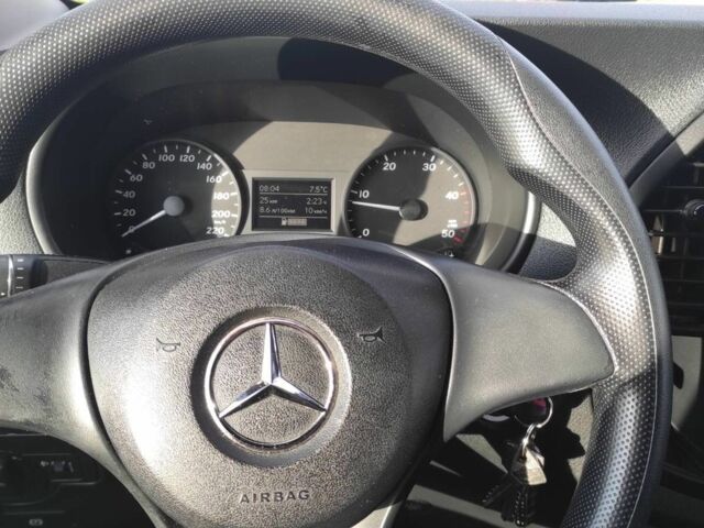 Серый Мерседес Вито, объемом двигателя 0 л и пробегом 275 тыс. км за 20400 $, фото 12 на Automoto.ua