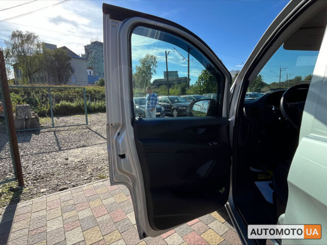 Серый Мерседес Вито, объемом двигателя 2.1 л и пробегом 58 тыс. км за 24300 $, фото 9 на Automoto.ua