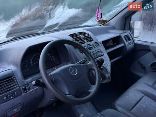 Сірий Мерседес Віто, об'ємом двигуна 2.15 л та пробігом 300 тис. км за 1650 $, фото 7 на Automoto.ua