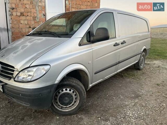 Серый Мерседес Вито, объемом двигателя 2.1 л и пробегом 600 тыс. км за 4000 $, фото 1 на Automoto.ua