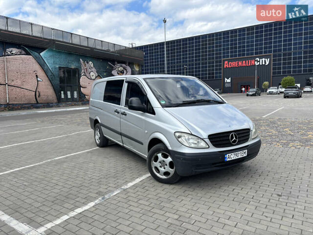 Серый Мерседес Вито, объемом двигателя 2.15 л и пробегом 337 тыс. км за 6000 $, фото 5 на Automoto.ua