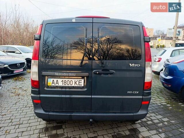 Серый Мерседес Вито, объемом двигателя 2.2 л и пробегом 306 тыс. км за 7999 $, фото 6 на Automoto.ua