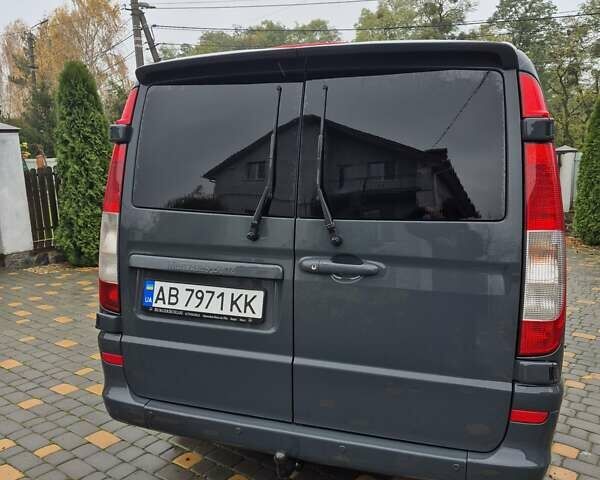 Серый Мерседес Вито, объемом двигателя 2.99 л и пробегом 330 тыс. км за 14000 $, фото 28 на Automoto.ua