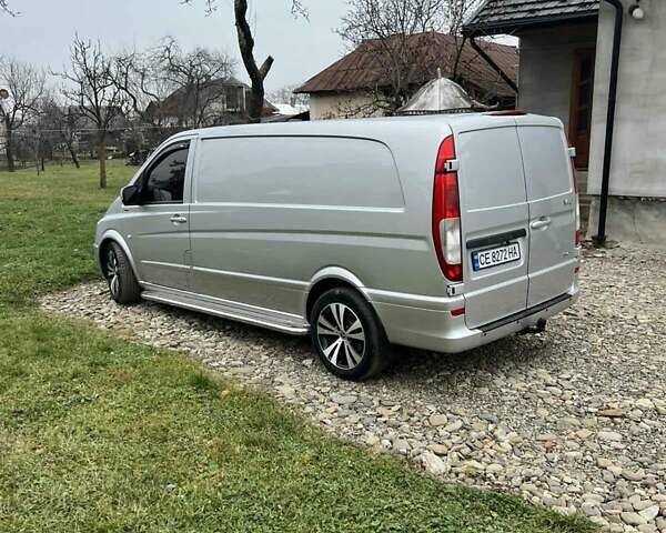 Серый Мерседес Вито, объемом двигателя 2.14 л и пробегом 300 тыс. км за 12800 $, фото 13 на Automoto.ua