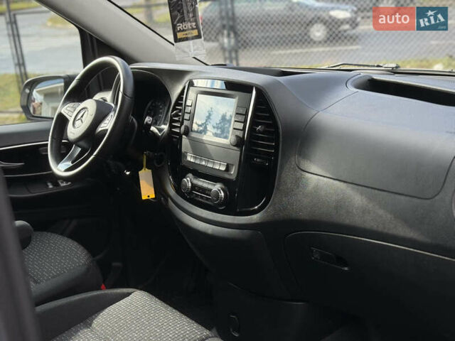 Серый Мерседес Вито, объемом двигателя 2 л и пробегом 125 тыс. км за 28499 $, фото 4 на Automoto.ua