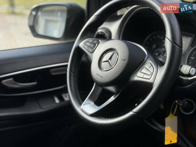 Серый Мерседес Вито, объемом двигателя 2 л и пробегом 125 тыс. км за 28499 $, фото 5 на Automoto.ua