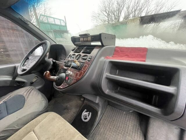 Сірий Мерседес Віто, об'ємом двигуна 2.3 л та пробігом 300 тис. км за 2200 $, фото 7 на Automoto.ua