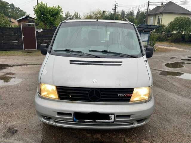 Сірий Мерседес Віто, об'ємом двигуна 2.2 л та пробігом 441 тис. км за 3000 $, фото 15 на Automoto.ua