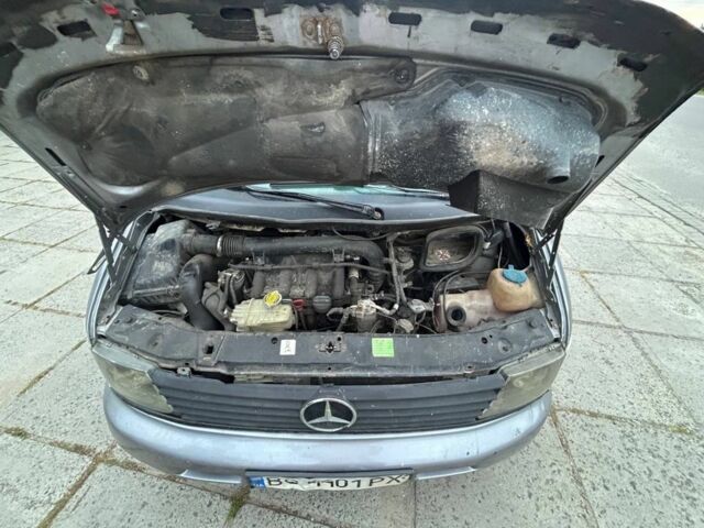 Сірий Мерседес Віто, об'ємом двигуна 2.1 л та пробігом 3 тис. км за 2600 $, фото 4 на Automoto.ua