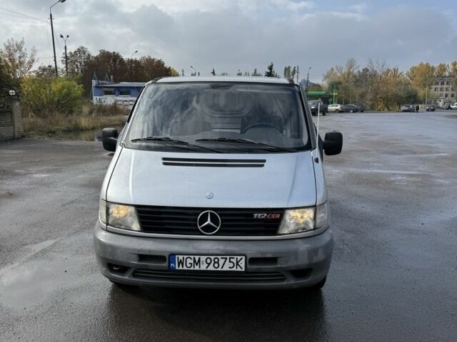 Мерседес Вито 2004 в Славянске на Automoto.ua Серый Мерседес Вито, объемом двигателя 2.2 л и пробегом 181 тыс. км за 3900 $, фото 2 на Automoto.ua