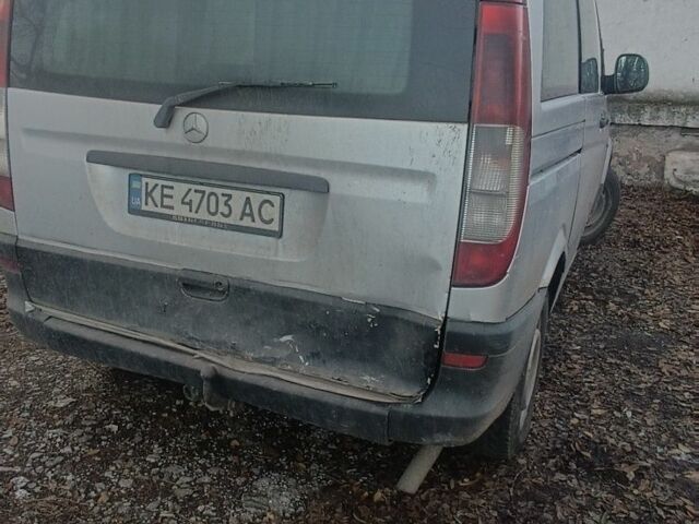 Сірий Мерседес Віто, об'ємом двигуна 2.1 л та пробігом 500 тис. км за 4000 $, фото 2 на Automoto.ua