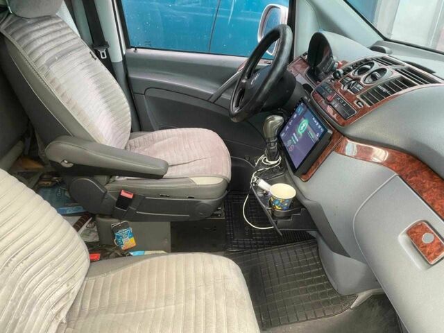 Мерседес Віто 2005 у Києві на Automoto.ua Сірий Мерседес Віто, об'ємом двигуна 2.1 л та пробігом 432 тис. км за 7900 $, фото 8 на Automoto.ua