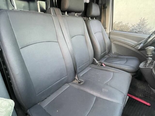 Серый Мерседес Вито, объемом двигателя 2.1 л и пробегом 1 тыс. км за 6000 $, фото 8 на Automoto.ua