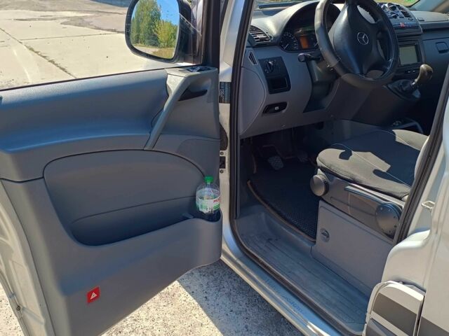 Сірий Мерседес Віто, об'ємом двигуна 2.1 л та пробігом 214 тис. км за 8500 $, фото 7 на Automoto.ua