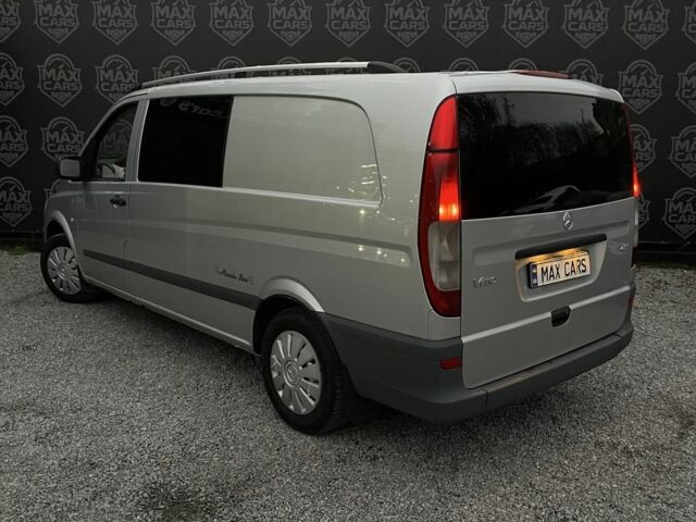 Серый Мерседес Вито, объемом двигателя 2.2 л и пробегом 260 тыс. км за 10000 $, фото 3 на Automoto.ua