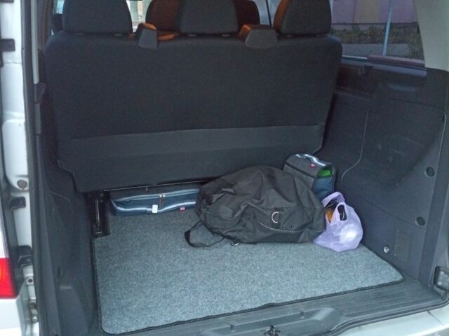 Сірий Мерседес Віто, об'ємом двигуна 2.2 л та пробігом 350 тис. км за 18000 $, фото 6 на Automoto.ua