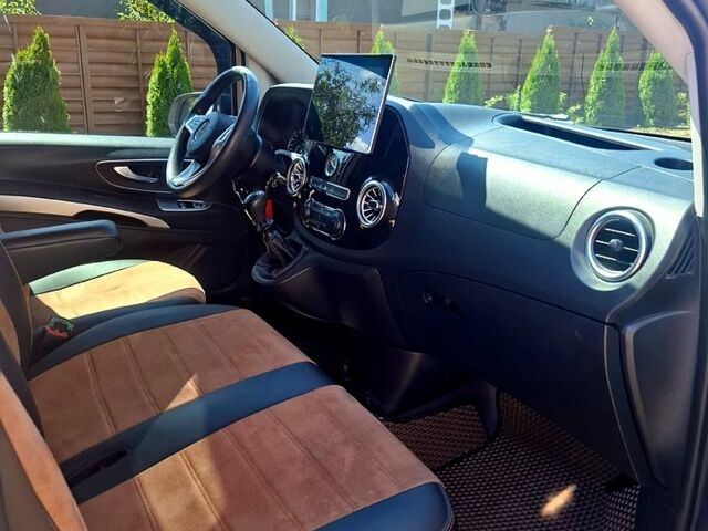 Серый Мерседес Вито, объемом двигателя 1.6 л и пробегом 105 тыс. км за 20000 $, фото 7 на Automoto.ua