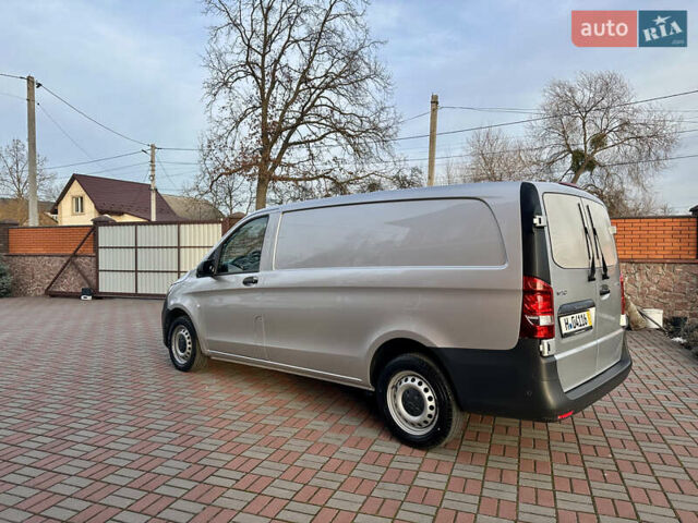 Серый Мерседес Вито, объемом двигателя 2 л и пробегом 220 тыс. км за 22800 $, фото 19 на Automoto.ua