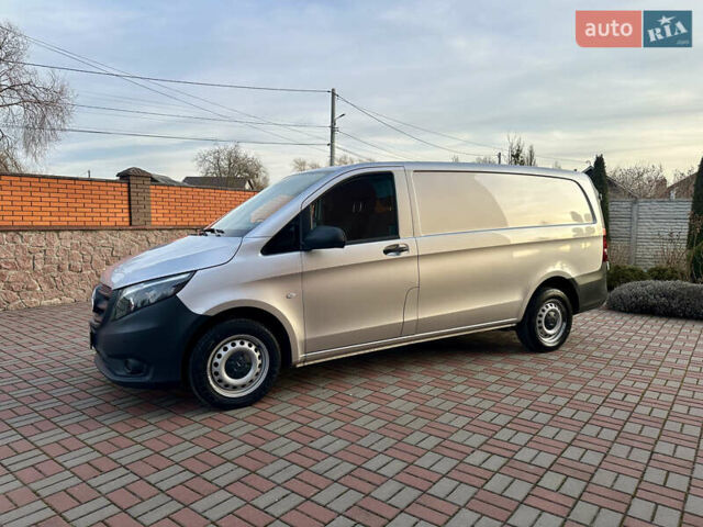 Серый Мерседес Вито, объемом двигателя 2 л и пробегом 220 тыс. км за 22800 $, фото 6 на Automoto.ua