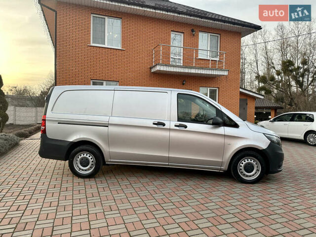 Серый Мерседес Вито, объемом двигателя 2 л и пробегом 220 тыс. км за 22800 $, фото 13 на Automoto.ua