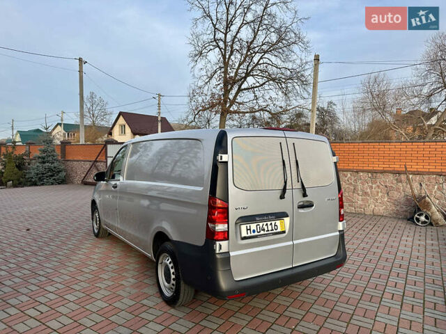 Серый Мерседес Вито, объемом двигателя 2 л и пробегом 220 тыс. км за 22800 $, фото 21 на Automoto.ua