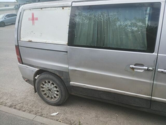 Серый Мерседес Вито, объемом двигателя 0 л и пробегом 222 тыс. км за 2450 $, фото 3 на Automoto.ua