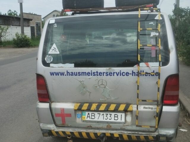 Серый Мерседес Вито, объемом двигателя 0 л и пробегом 222 тыс. км за 2450 $, фото 4 на Automoto.ua