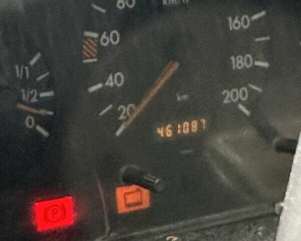 Серый Мерседес Вито, объемом двигателя 2.3 л и пробегом 461 тыс. км за 3750 $, фото 11 на Automoto.ua