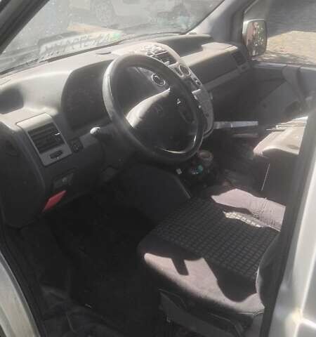 Серый Мерседес Вито, объемом двигателя 2.15 л и пробегом 150 тыс. км за 4000 $, фото 8 на Automoto.ua