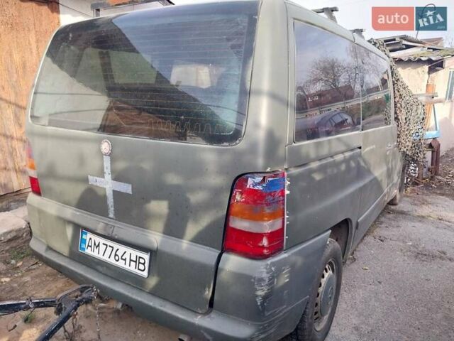 Сірий Мерседес Віто, об'ємом двигуна 2.15 л та пробігом 500 тис. км за 2700 $, фото 4 на Automoto.ua