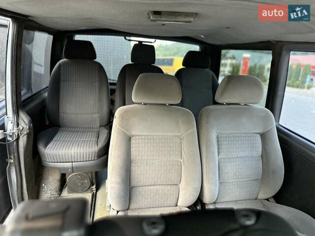 Сірий Мерседес Віто, об'ємом двигуна 2.15 л та пробігом 370 тис. км за 5200 $, фото 32 на Automoto.ua
