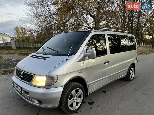 Серый Мерседес Вито, объемом двигателя 2.15 л и пробегом 350 тыс. км за 5200 $, фото 4 на Automoto.ua
