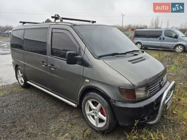 Серый Мерседес Вито, объемом двигателя 2.2 л и пробегом 360 тыс. км за 4500 $, фото 7 на Automoto.ua