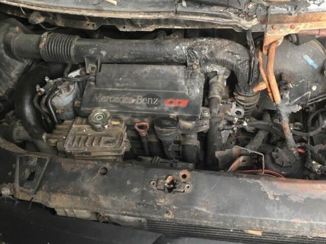 Сірий Мерседес Віто, об'ємом двигуна 2.2 л та пробігом 3 тис. км за 2200 $, фото 2 на Automoto.ua