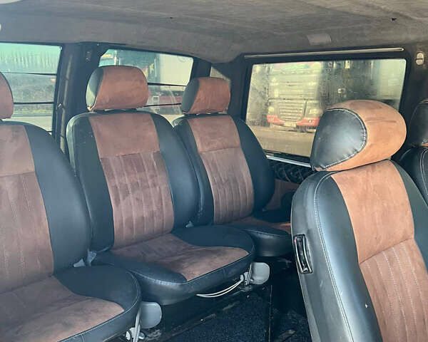 Серый Мерседес Вито, объемом двигателя 2.15 л и пробегом 400 тыс. км за 5100 $, фото 7 на Automoto.ua