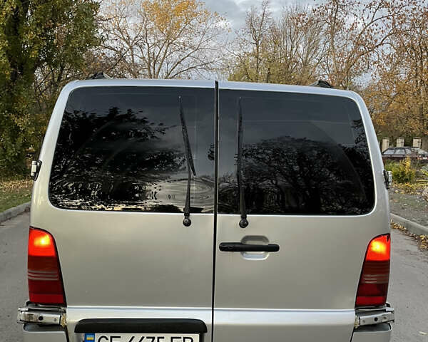 Серый Мерседес Вито, объемом двигателя 2.15 л и пробегом 350 тыс. км за 5200 $, фото 9 на Automoto.ua