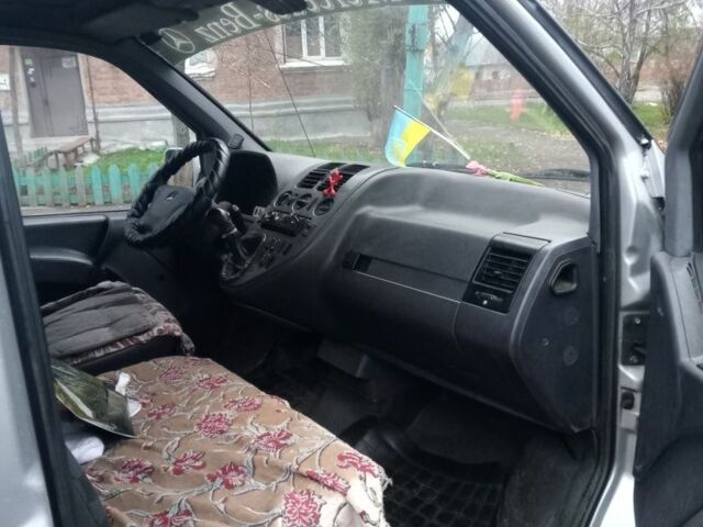 Сірий Мерседес Віто, об'ємом двигуна 2 л та пробігом 345 тис. км за 4200 $, фото 7 на Automoto.ua