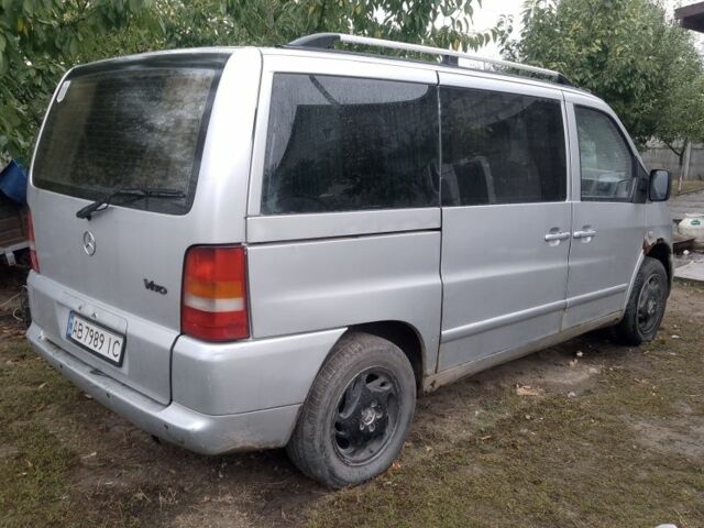 Серый Мерседес Вито, объемом двигателя 2.1 л и пробегом 287 тыс. км за 2200 $, фото 6 на Automoto.ua