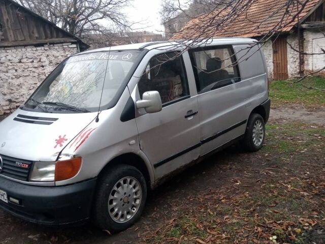 Сірий Мерседес Віто, об'ємом двигуна 2 л та пробігом 345 тис. км за 4200 $, фото 5 на Automoto.ua
