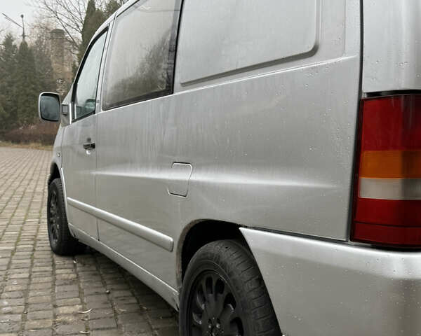 Сірий Мерседес Віто, об'ємом двигуна 2.15 л та пробігом 280 тис. км за 4700 $, фото 7 на Automoto.ua