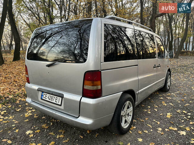 Серый Мерседес Вито, объемом двигателя 2.15 л и пробегом 400 тыс. км за 5000 $, фото 4 на Automoto.ua