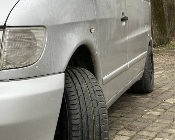 Сірий Мерседес Віто, об'ємом двигуна 2.15 л та пробігом 280 тис. км за 4700 $, фото 10 на Automoto.ua