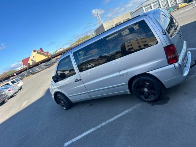 Серый Мерседес Вито, объемом двигателя 2.1 л и пробегом 520 тыс. км за 4800 $, фото 7 на Automoto.ua