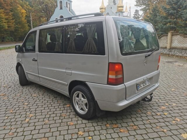 Серый Мерседес Вито, объемом двигателя 2.1 л и пробегом 410 тыс. км за 4500 $, фото 2 на Automoto.ua