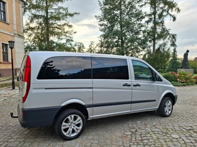 Серый Мерседес Вито, объемом двигателя 2.2 л и пробегом 280 тыс. км за 3800 $, фото 2 на Automoto.ua