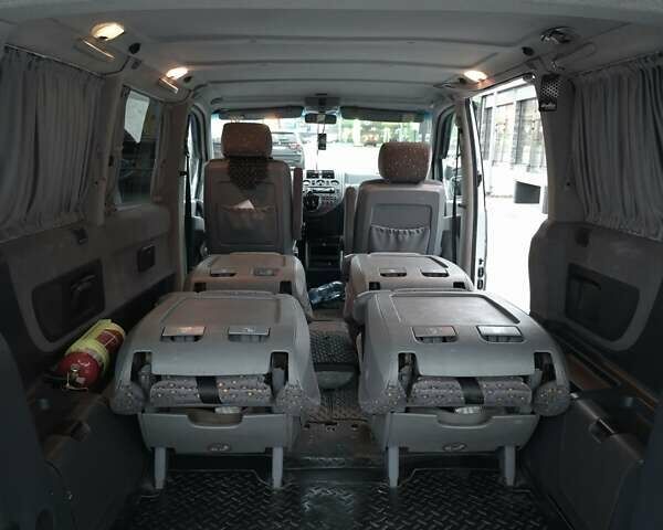 Сірий Мерседес Віто, об'ємом двигуна 2.2 л та пробігом 400 тис. км за 6499 $, фото 17 на Automoto.ua