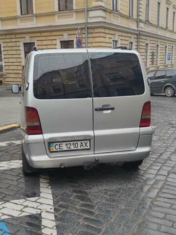 Серый Мерседес Вито, объемом двигателя 2.2 л и пробегом 390 тыс. км за 5700 $, фото 1 на Automoto.ua