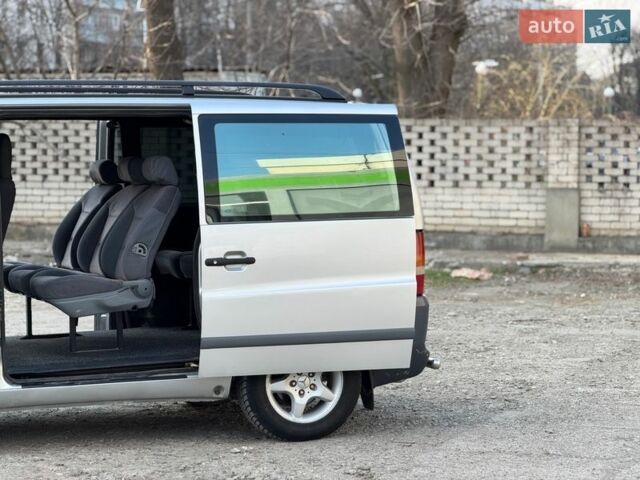 Сірий Мерседес Віто, об'ємом двигуна 2.15 л та пробігом 220 тис. км за 4650 $, фото 25 на Automoto.ua