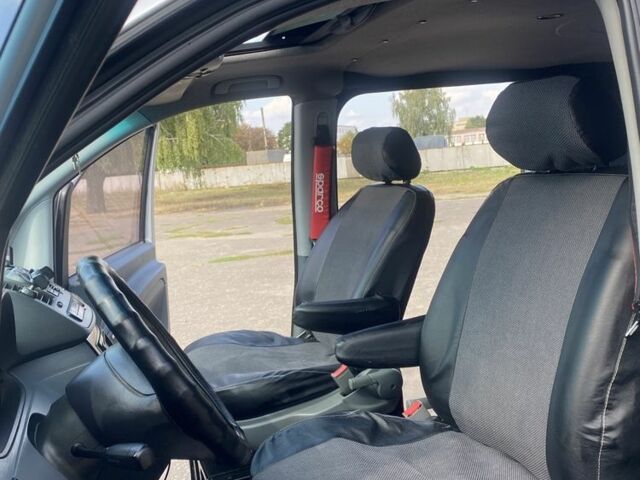 Серый Мерседес Вито, объемом двигателя 2.1 л и пробегом 3 тыс. км за 8000 $, фото 8 на Automoto.ua